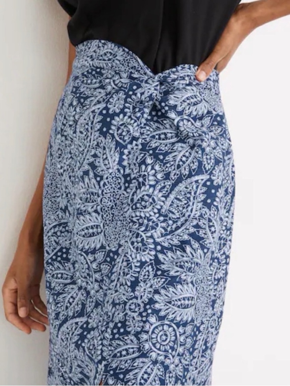 Madewell Navy and Light Blue Paisley Midi Skirt